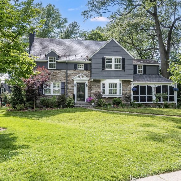 14 South Crescent, Maplewood – NEW RENTAL LISTING!