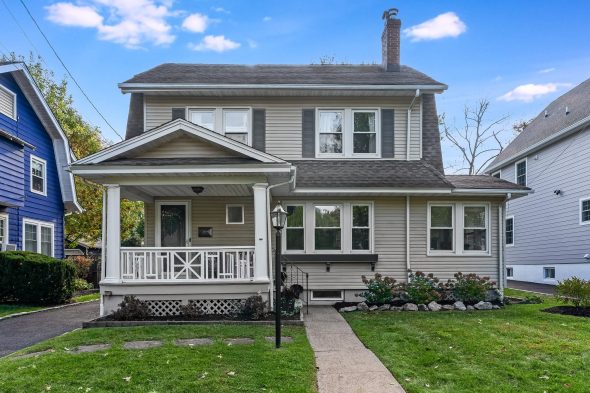 6 Yale St, Maplewood – SOLD!