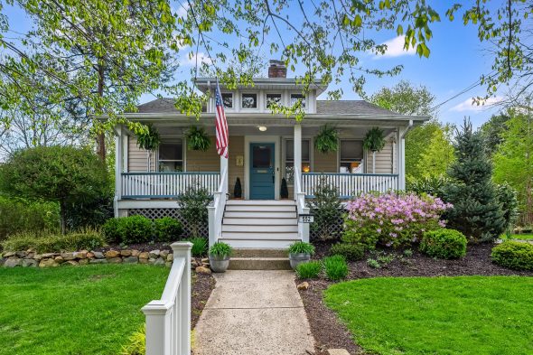 552 Summit Ave, Maplewood – UNDER CONTRACT!
