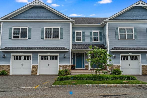 6 Clover Court, Berkeley Heights – UNDER CONTRACT!
