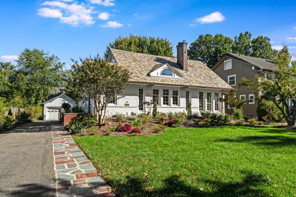 646 Hamilton Rd, South Orange – NEW LISTING!
